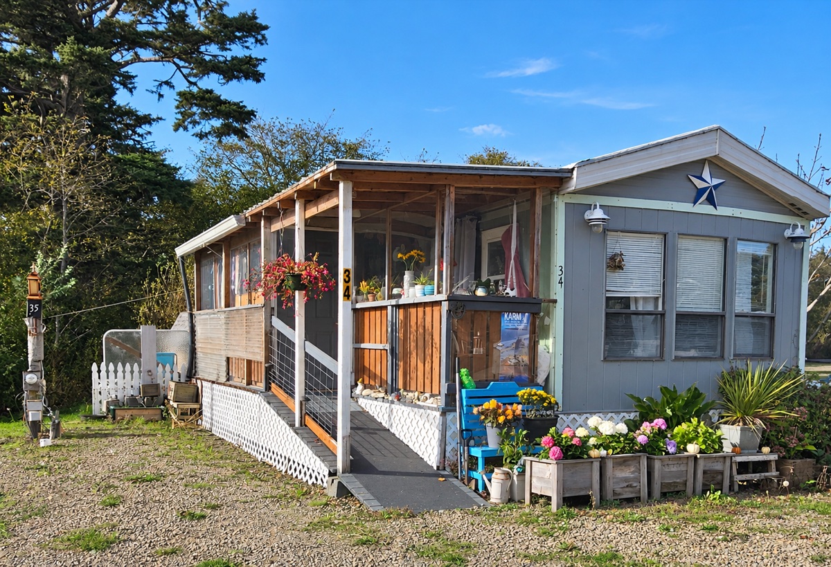 Rockaway Beach RV Park Gallery photo 1